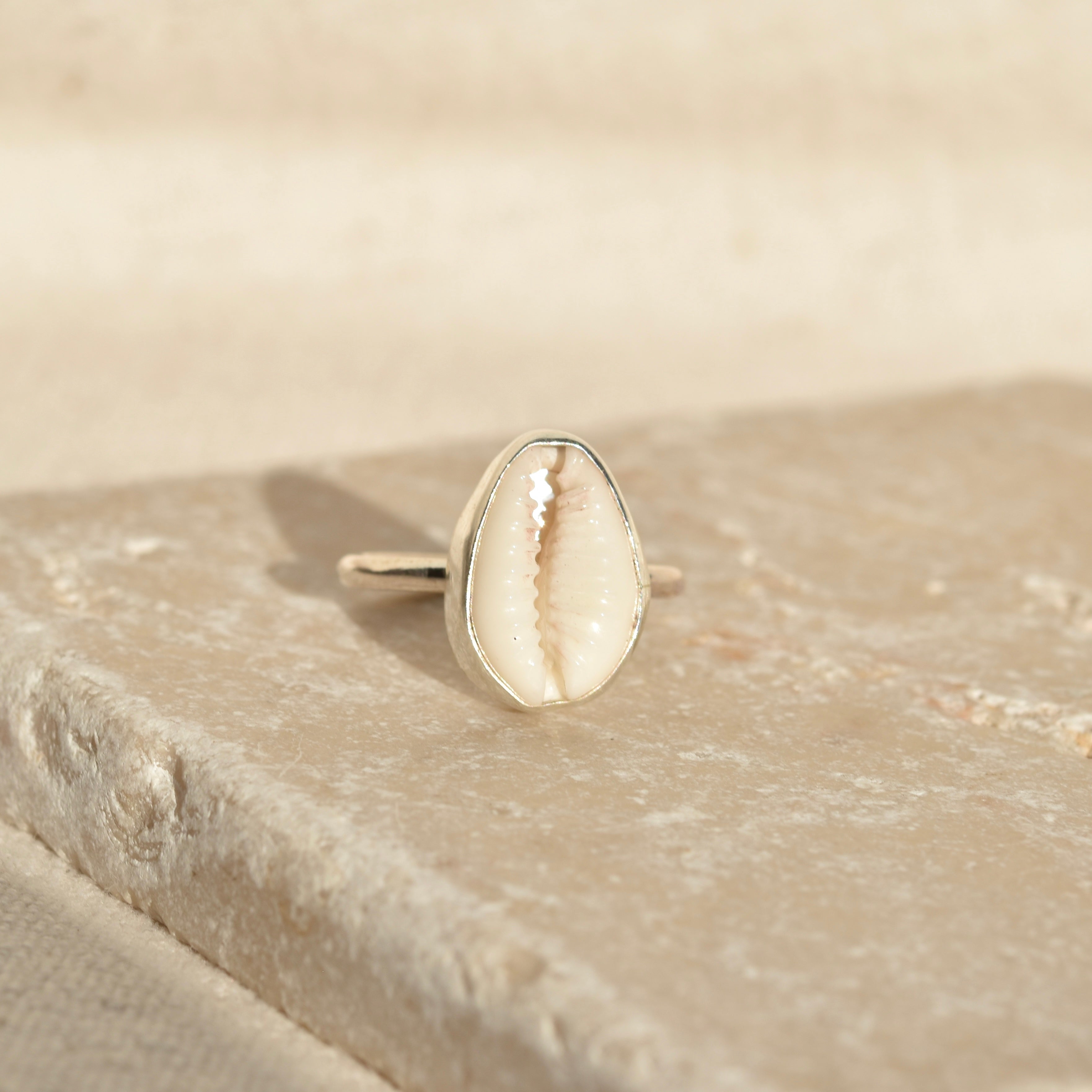 Cowrie shell deals ring sterling silver