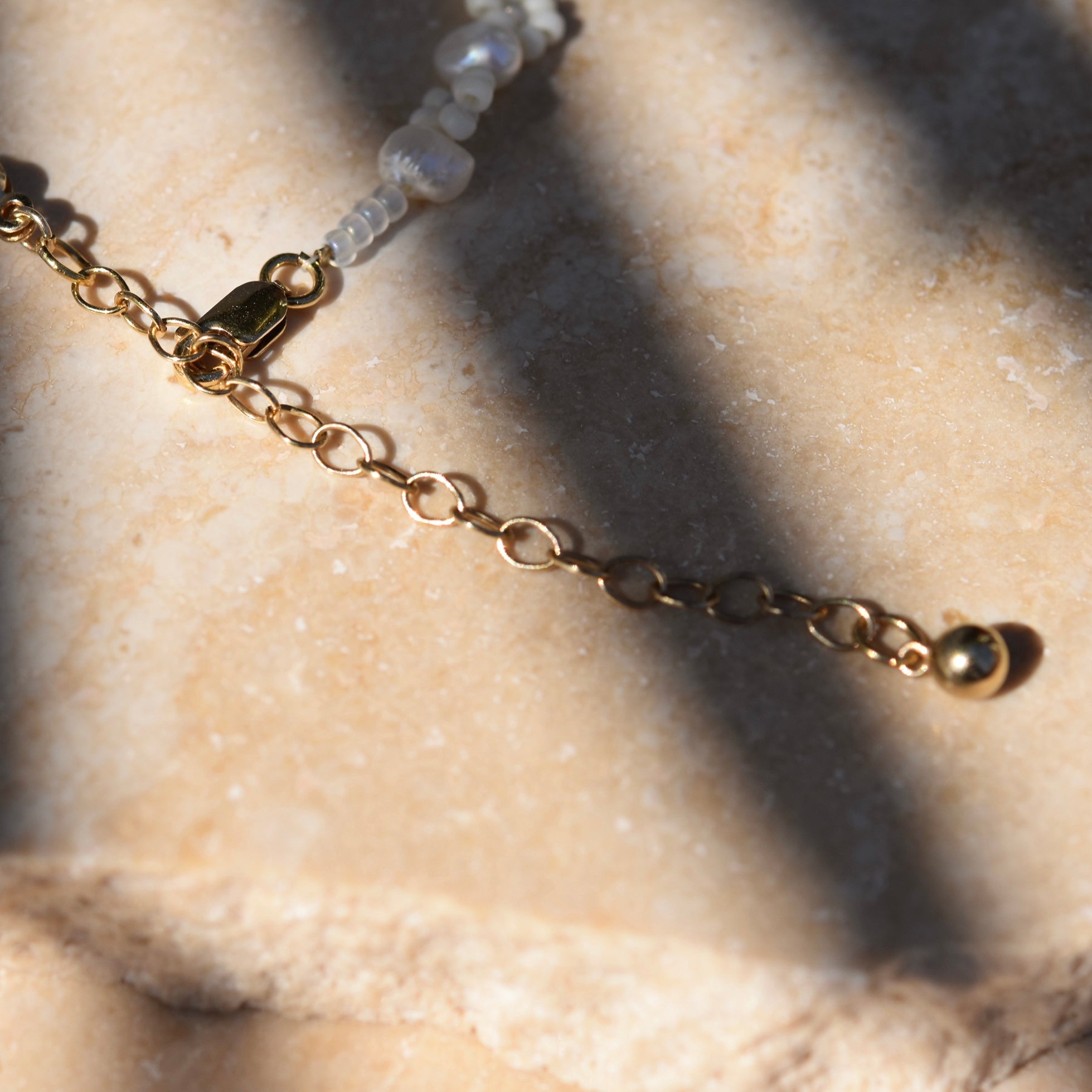 The Daisy Chain Necklace